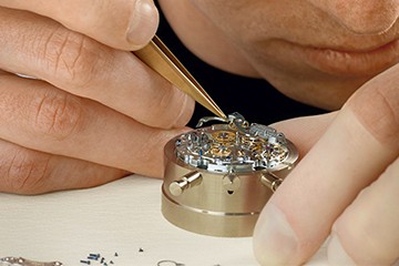 成都劳力士手表走快了维修